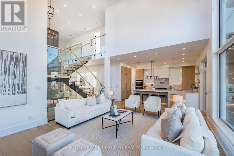 1404 WAVERLY AVENUE SW, Oakville (WO West), Ontario, L6L2S3