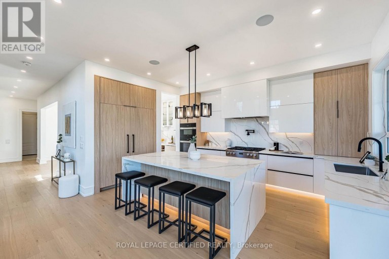 1404 WAVERLY AVENUE SW, Oakville (WO West), Ontario, L6L2S3