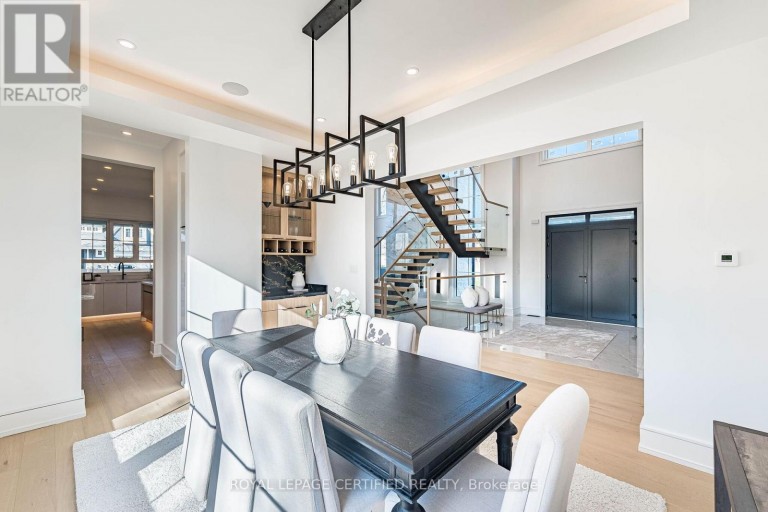 1404 WAVERLY AVENUE SW, Oakville (WO West), Ontario, L6L2S3