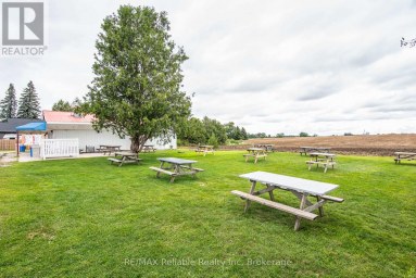 6 LONDON ROAD Huron East (Tuckersmith) Ontario photo 11