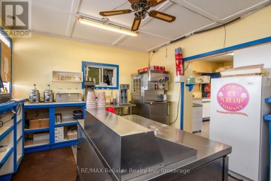 6 LONDON ROAD Huron East (Tuckersmith) Ontario photo 18