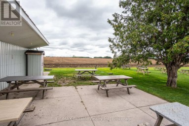 6 LONDON ROAD Huron East (Tuckersmith) Ontario photo 9