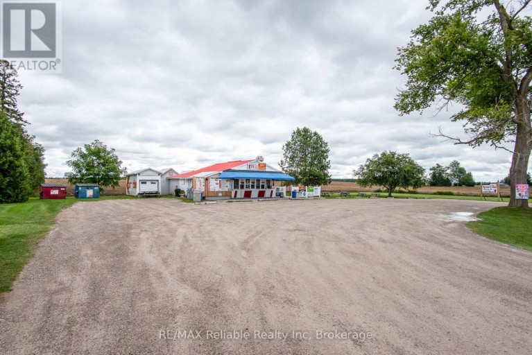 6 LONDON ROAD, Huron East (Tuckersmith), Ontario, N0M1J0