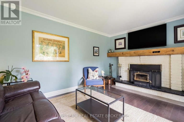 13 KIDD'S LANE, Innisfil (Cookstown), Ontario, L0L1L0