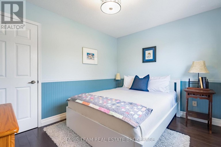 13 KIDD'S LANE, Innisfil (Cookstown), Ontario, L0L1L0