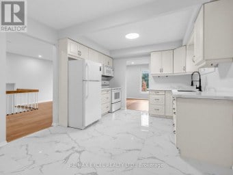 25 GRAND PLACE Barrie (Allandale Heights) Ontario photo 15