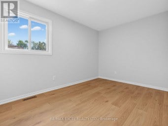 25 GRAND PLACE Barrie (Allandale Heights) Ontario photo 20