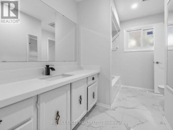 25 GRAND PLACE Barrie (Allandale Heights) Ontario photo 22