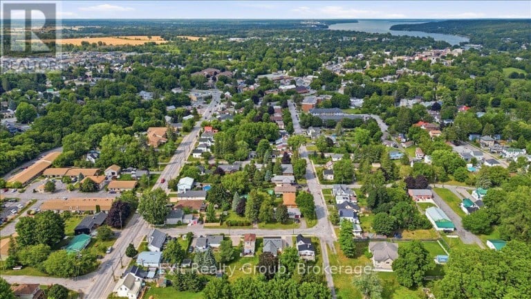 8 ALBERT STREET, Prince Edward County (Picton Ward), Ontario, K0K2T0