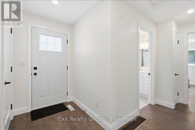 8 ALBERT STREET Prince Edward County (Picton Ward) Ontario photo 20