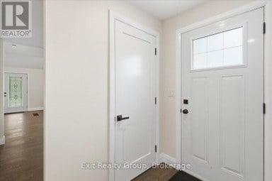 8 ALBERT STREET Prince Edward County (Picton Ward) Ontario photo 33