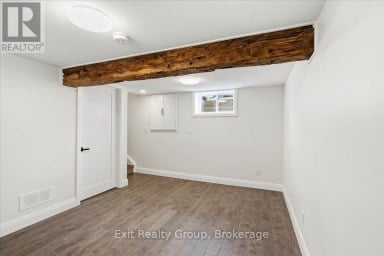 8 ALBERT STREET Prince Edward County (Picton Ward) Ontario photo 36