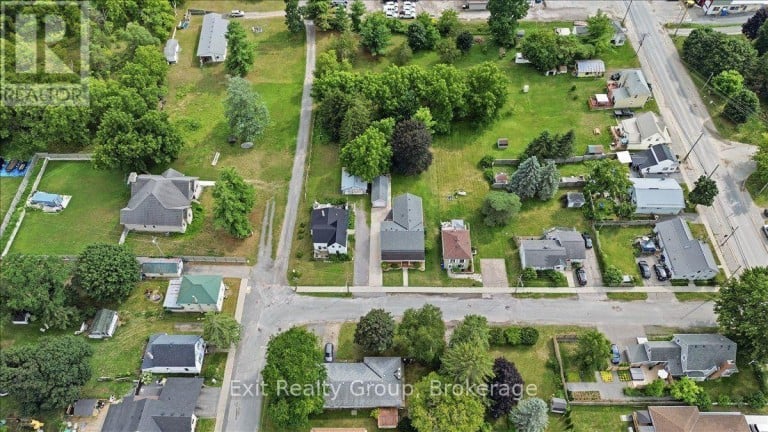 8 ALBERT STREET, Prince Edward County (Picton Ward), Ontario, K0K2T0