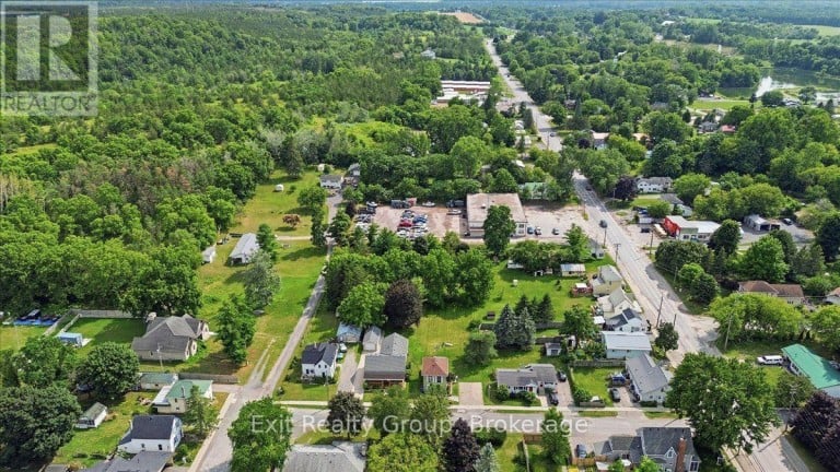 8 ALBERT STREET, Prince Edward County (Picton Ward), Ontario, K0K2T0