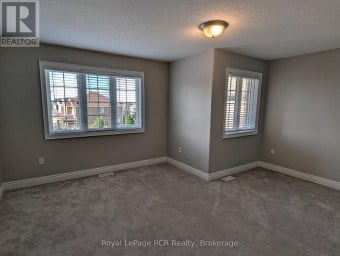 89 LOCKERBIE CRESCENT Collingwood Ontario photo 10