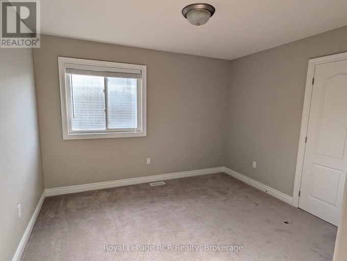 89 LOCKERBIE CRESCENT, Collingwood, Ontario, L9Y0H8
