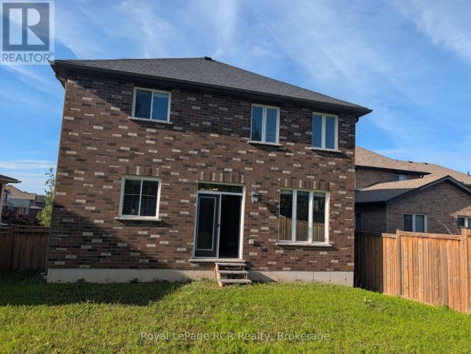 89 LOCKERBIE CRESCENT, Collingwood, Ontario, L9Y0H8