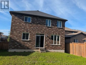 89 LOCKERBIE CRESCENT Collingwood Ontario photo 3
