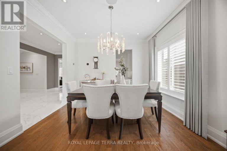 27 MINFORD AVENUE, Toronto (Wexford-Maryvale), Ontario, M1R2B2