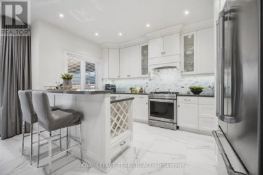 27 MINFORD AVENUE Toronto (Wexford-Maryvale) Ontario photo 16
