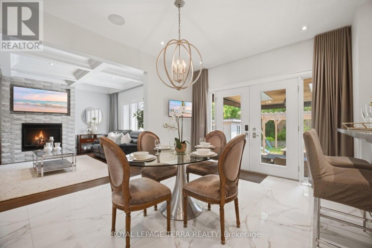 27 MINFORD AVENUE, Toronto (Wexford-Maryvale), Ontario, M1R2B2