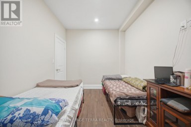 27 MINFORD AVENUE Toronto (Wexford-Maryvale) Ontario photo 41