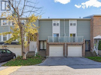 1984 JOHN STREET Markham (Bayview Fairway-Bayview Country Club Esta Ontario photo 2