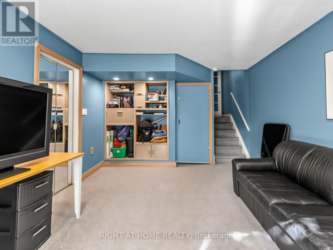 1984 JOHN STREET, Markham (Bayview Fairway-Bayview Country Club Esta, Ontario, L3T1Z1