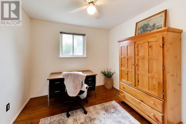 24 ELMVALE CRESCENT Toronto (West Humber-Clairville) Ontario photo 17