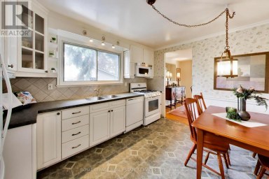 24 ELMVALE CRESCENT Toronto (West Humber-Clairville) Ontario photo 8