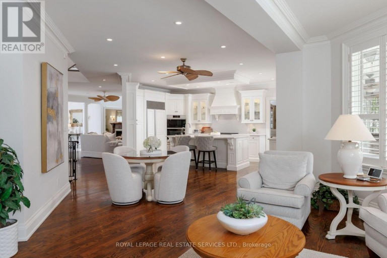 70 SHOREWOOD PLACE, Oakville (SW Southwest), Ontario, L6K3Y4