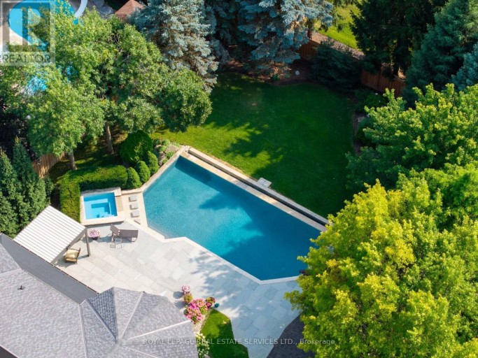 70 SHOREWOOD PLACE, Oakville (SW Southwest), Ontario, L6K3Y4