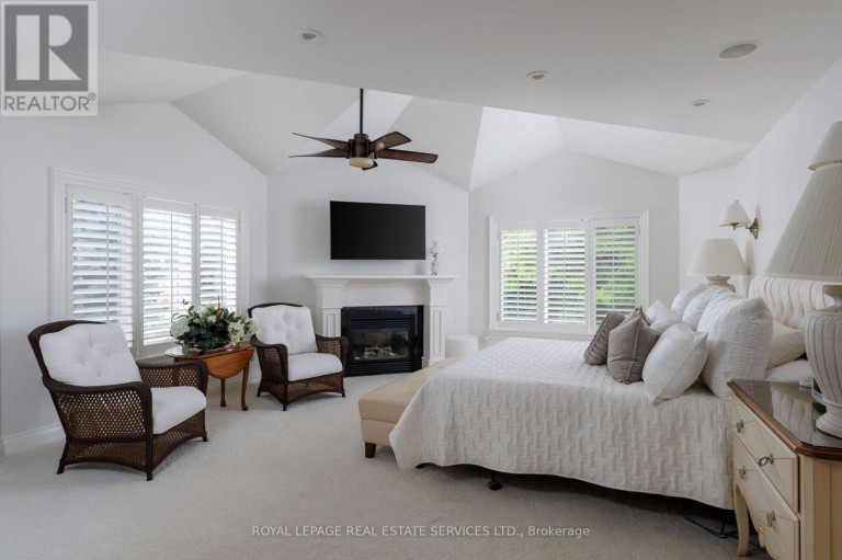 70 SHOREWOOD PLACE, Oakville (SW Southwest), Ontario, L6K3Y4