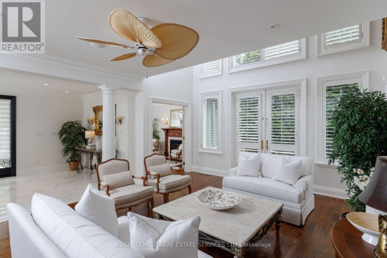 70 SHOREWOOD PLACE, Oakville (SW Southwest), Ontario, L6K3Y4
