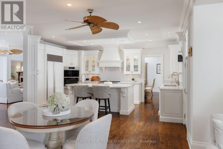 70 SHOREWOOD PLACE, Oakville (SW Southwest), Ontario, L6K3Y4