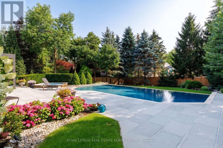 70 SHOREWOOD PLACE, Oakville (SW Southwest), Ontario, L6K3Y4