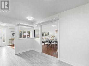 35 CULHAM STREET Oakville (CP College Park) Ontario photo 15