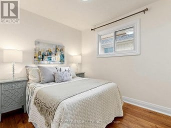 35 CULHAM STREET Oakville (CP College Park) Ontario photo 20