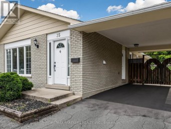 35 CULHAM STREET Oakville (CP College Park) Ontario photo 3