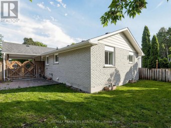 35 CULHAM STREET Oakville (CP College Park) Ontario photo 42