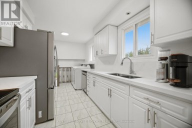 578 CAVELL DRIVE Mississauga (Cooksville) Ontario photo 12