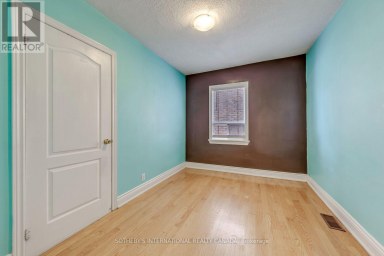 66 TWENTY NINTH STREET Toronto (Long Branch) Ontario photo 12