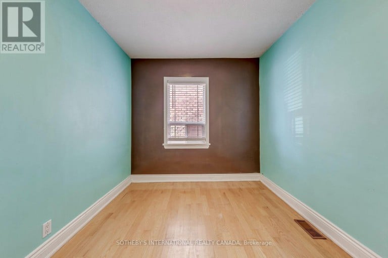 66 TWENTY NINTH STREET, Toronto (Long Branch), Ontario, M8W3B2