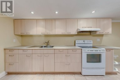 66 TWENTY NINTH STREET Toronto (Long Branch) Ontario photo 28