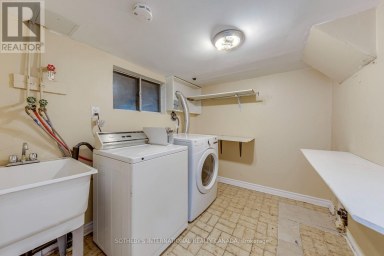66 TWENTY NINTH STREET Toronto (Long Branch) Ontario photo 31