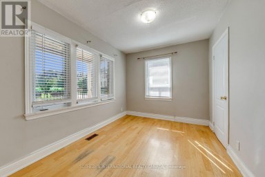 66 TWENTY NINTH STREET Toronto (Long Branch) Ontario photo 6