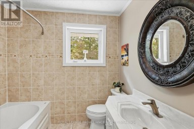 139 LAKELAND AVENUE S Trent Lakes Ontario photo 18