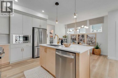 144 Snowberry Common SE Calgary Alberta photo 7