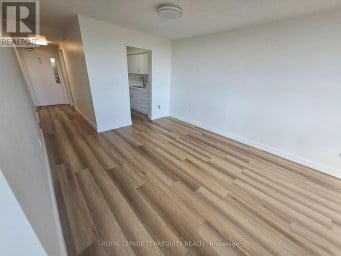 311 - 25 SUNRISE AVENUE Toronto (Victoria Village) Ontario photo 14