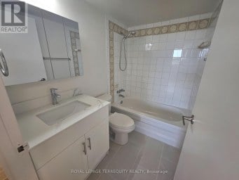 311 - 25 SUNRISE AVENUE Toronto (Victoria Village) Ontario photo 23